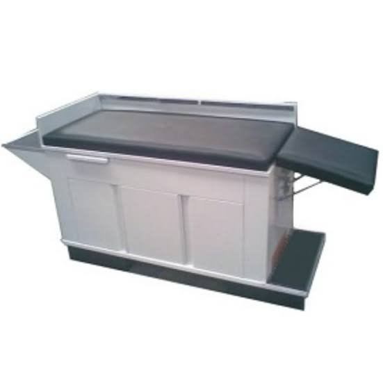Mesa Pediátrica - Modelo Futuro