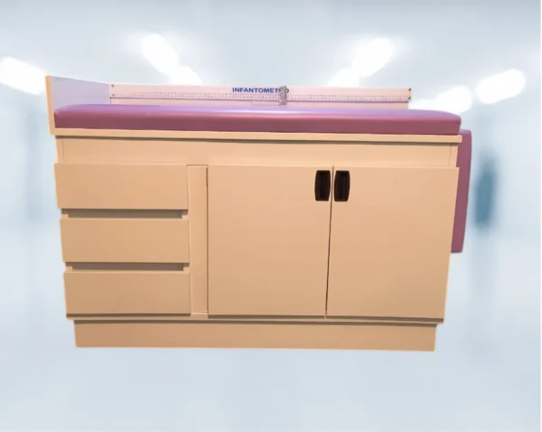 Mesa Pediátrica - Modelo Premium
